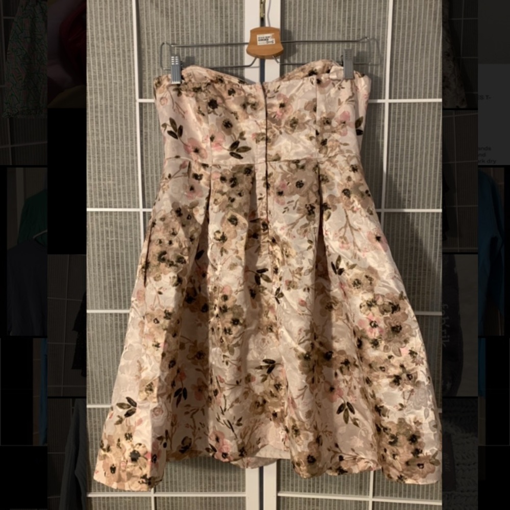 RUNWAY DRESS HOCO FLORAL✨ - Picture 2 of 3